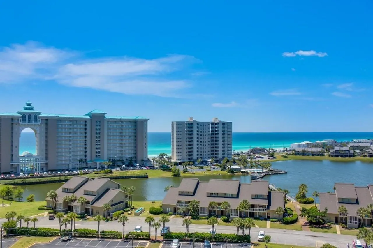 דסטין Seascape Resort Properties